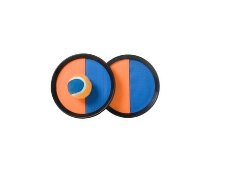 Engelhart catchball gesat Ronn mat Ball