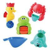 Jouer aux jouets de bain