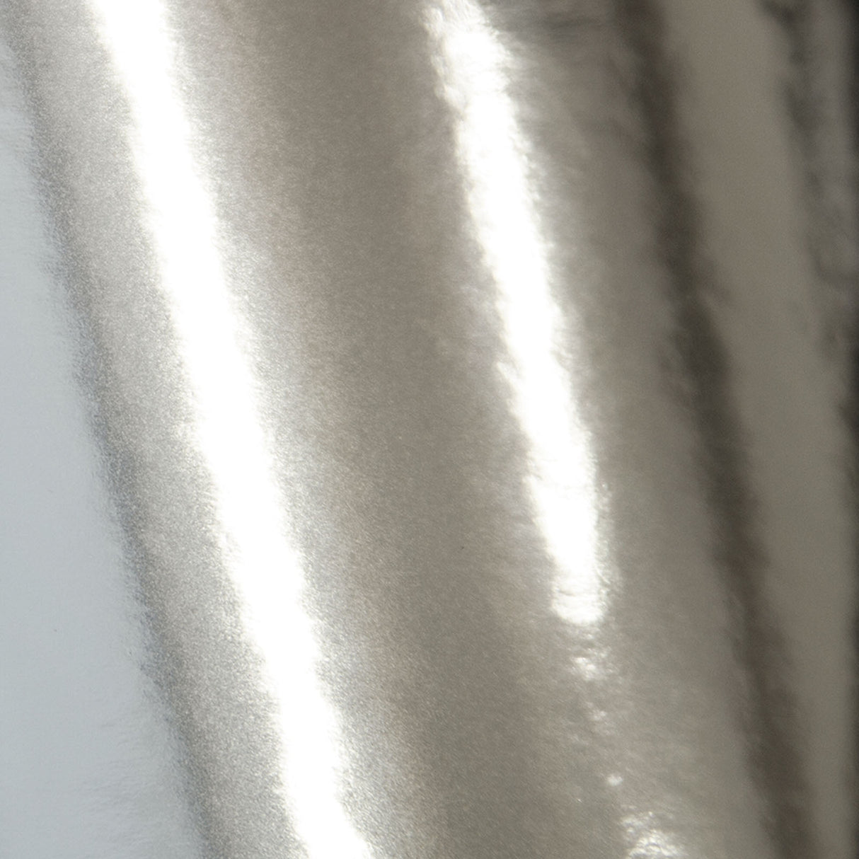 Tonic Studios • Mirror Card Gloss A4 x5 Chrome Silver