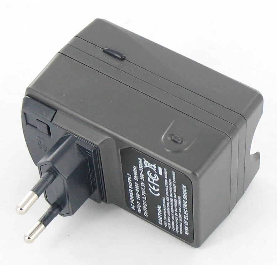 Yanec batteriladersett for cr123, cr2