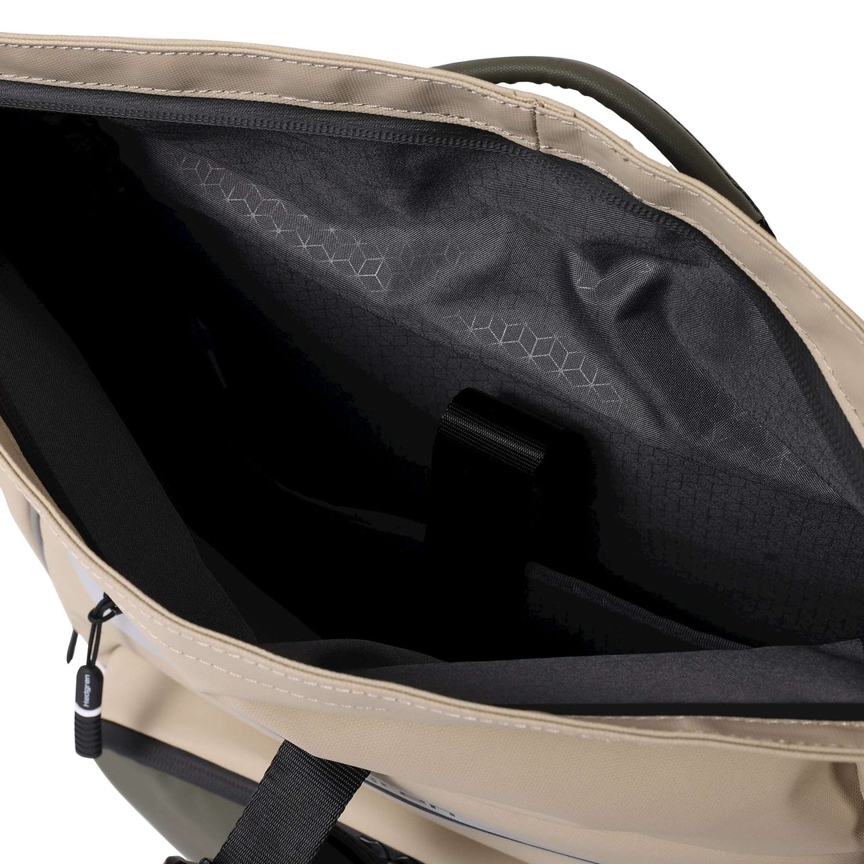 backpack mol rothar comaitéireachta Hedgren 23.9l olóige beige