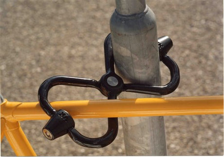 UK bracket lock double (wheel frame)
