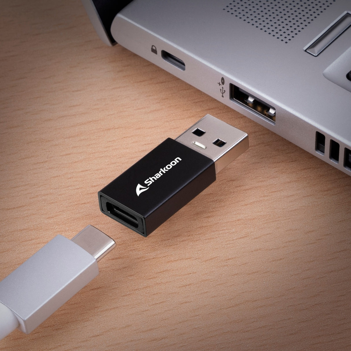 Sharkoon OfficePal USB-C-adaptere