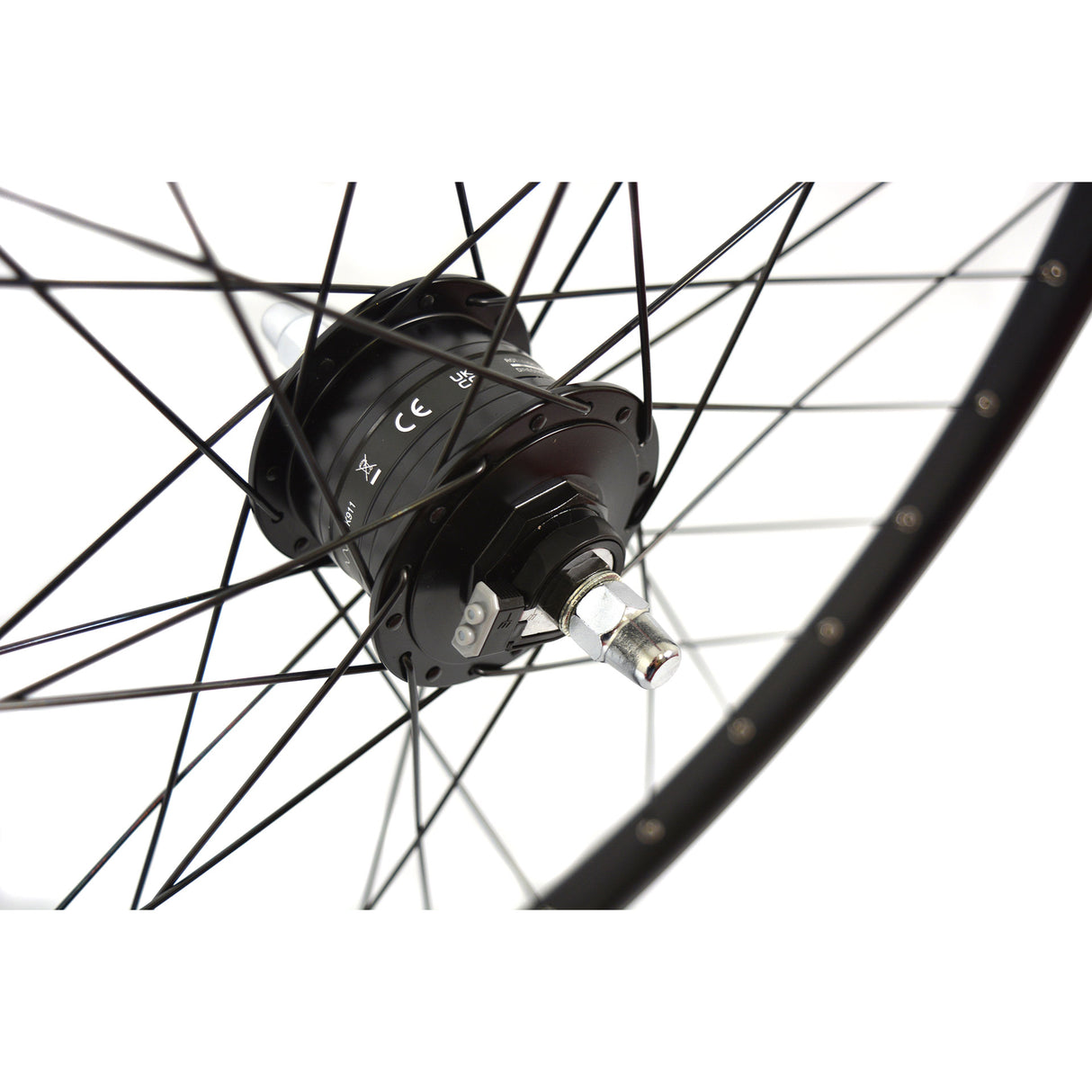 Sprednje kolo Shimano Velox Mach1 M910 28 Dyn. disk črn