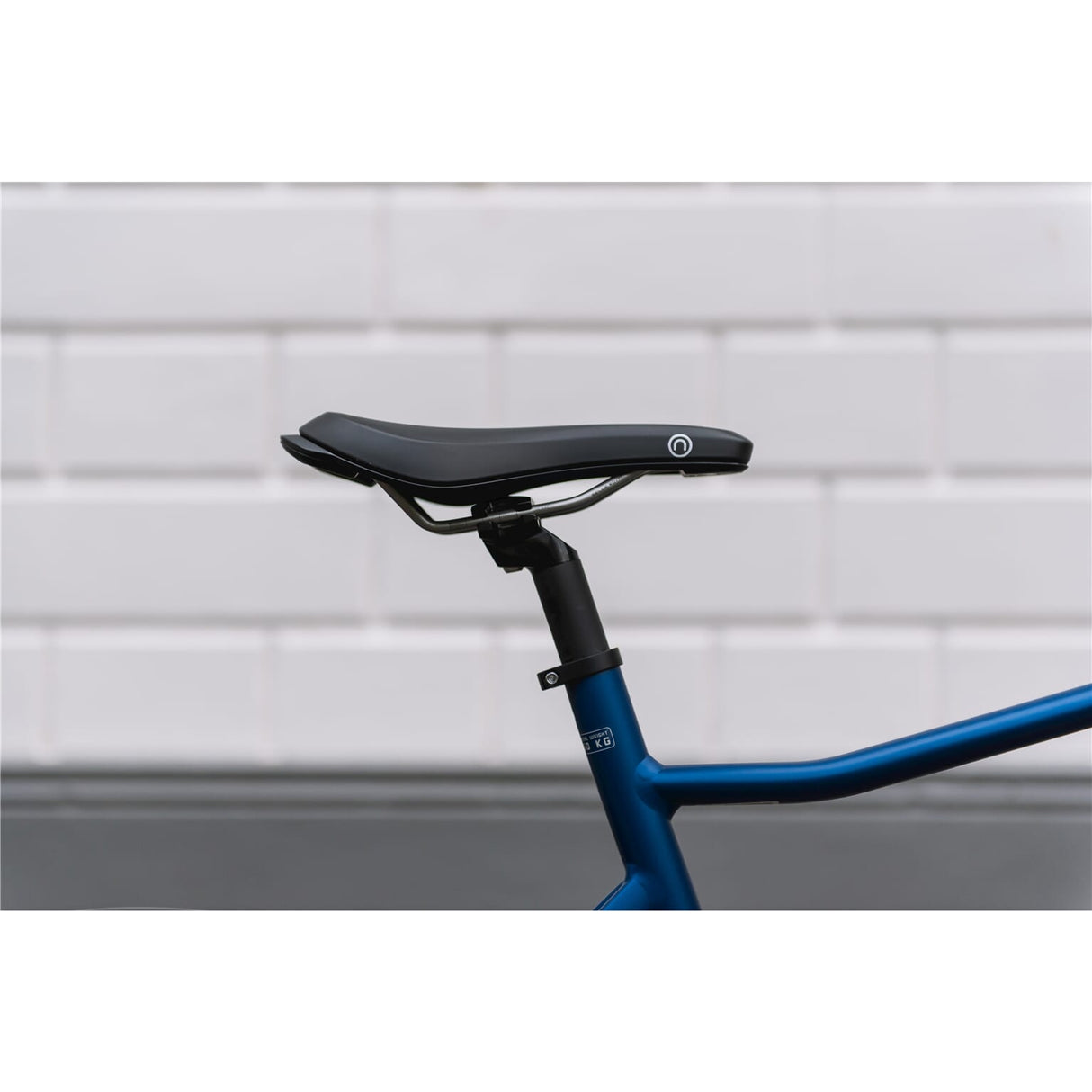 Selle Royal Saddle Selle on Athletic Black (Card)