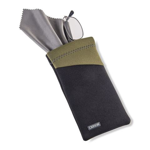 Carson Neoprene Brillenhoesje met microvezeldoekje Zwart Olijf