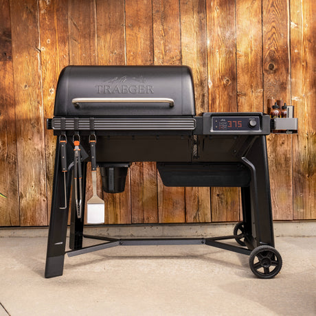 Traeger woodridge pellet barbecue (black, wifire)