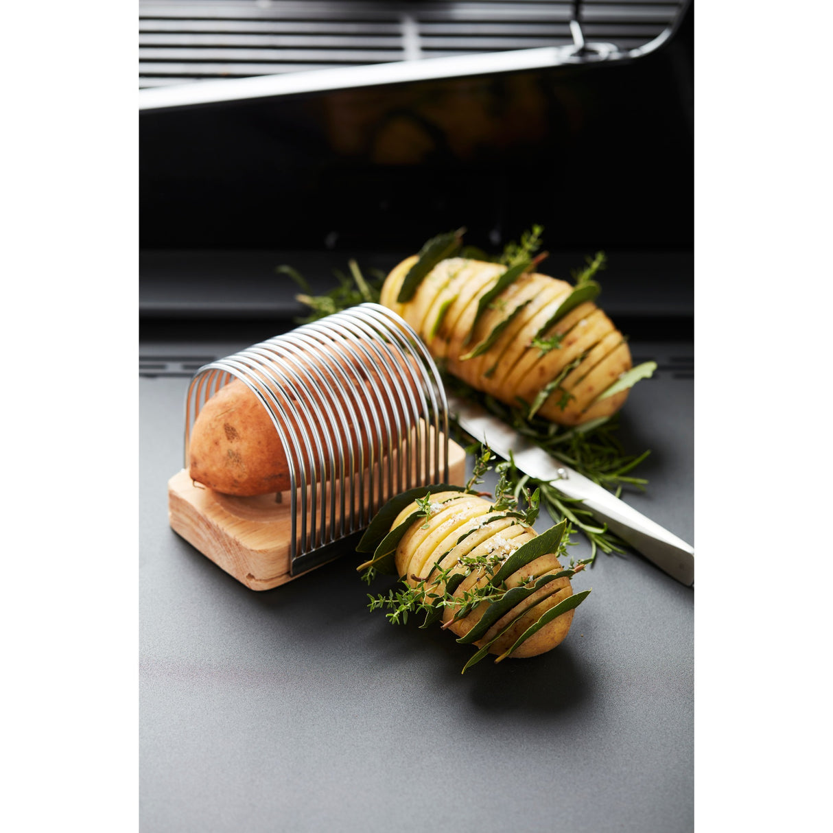 Barbecook hasselback potato holder cutting set