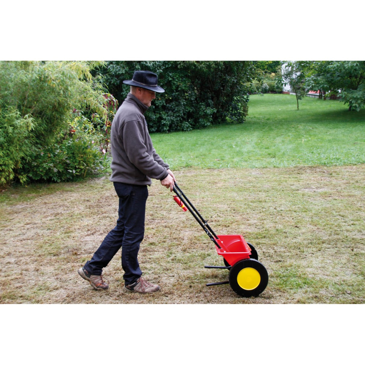 Wolf-Garten WE430 Perfect Spreader Spreading Equipment (Red Yellow)