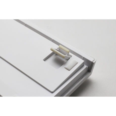 Ducky zero 6108 pure white rgb mechanická herní klávesnice (bílá, us rozložení (qwerty), cherry mx2a speed silver, 100%, rgb led, double-shot pbt, hot swap, 2.4ghz | bluetooth | usb-c)