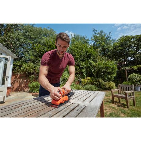 Black+decker 150w 1 3 sheet orbital sander bew220-qs (orange black)