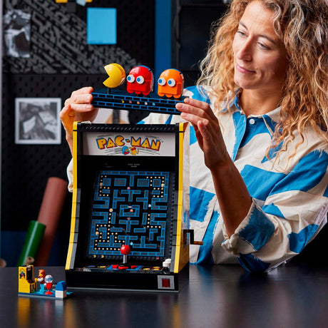 Lego Icons - Pac-Man Arcade Construction Toy (10323)