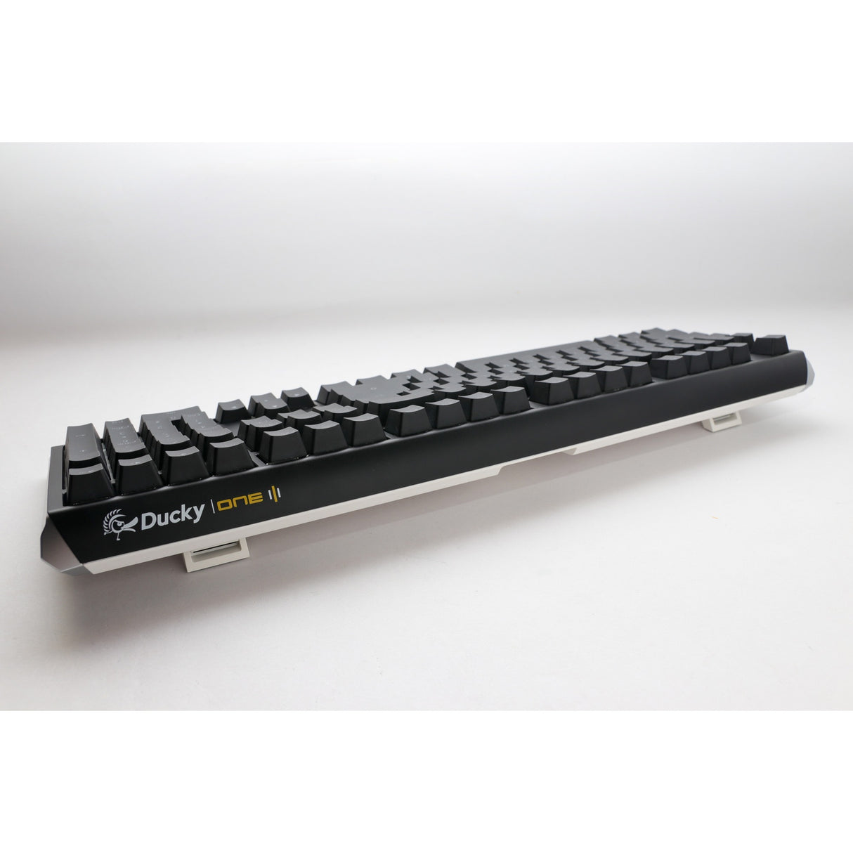 Ducky One 3 Classic, keyboard (black white, US layout, Cherry MX Red, RGB LED, double-shot PBT, hot-swappable, Quack Mechanics)