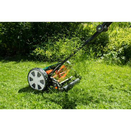 Gardena hengeres fűnyíró 330 fűnyíró - vágási szélesség 33 cm - pázsit kb. 150 m²
