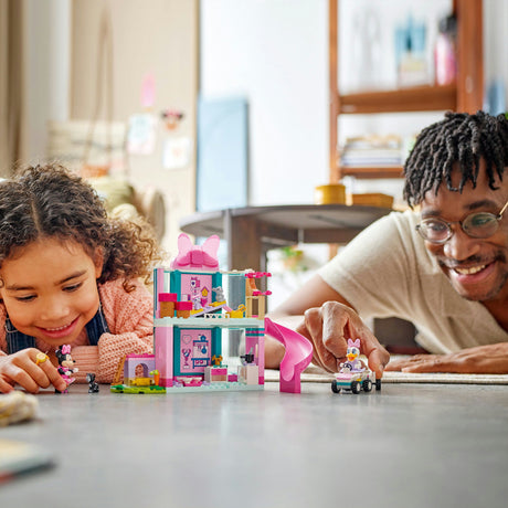 Lego clasaiceach 43274 óstán peataí minnie