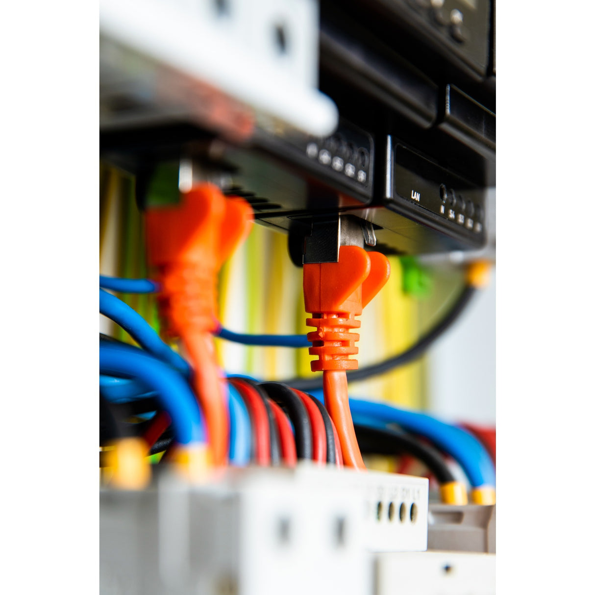 Shelly Pro 4PM relay (4-channel, WiFi, LAN, Bluetooth)