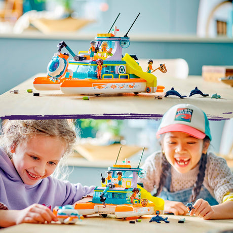 Lego friends - byggleksak för sjöräddningsbåtar (41734)