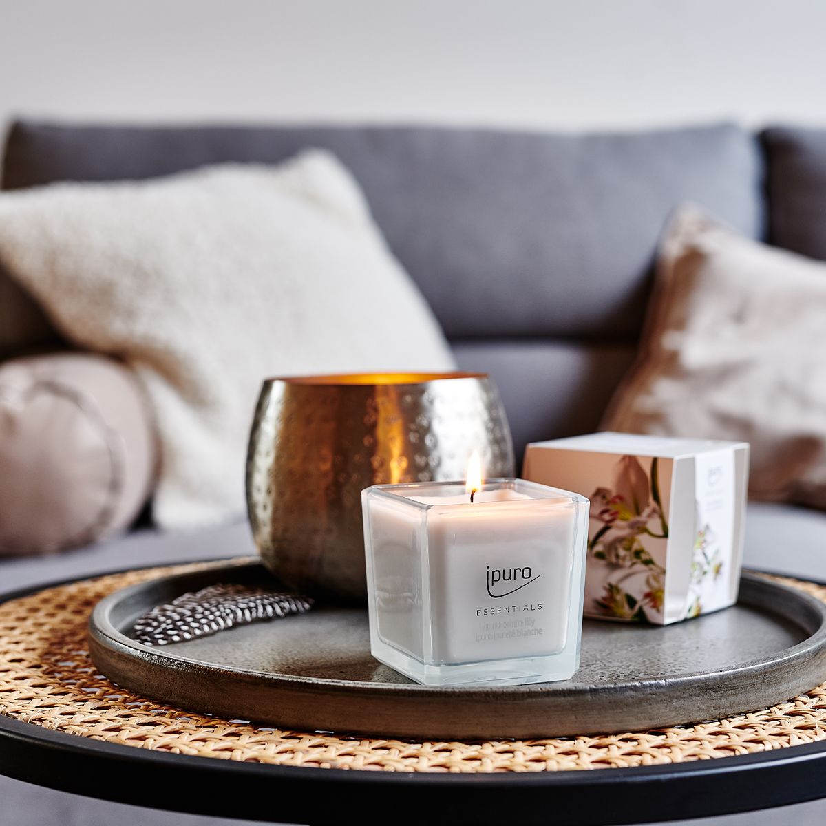 Ipuro scented candle white lily 125gr.