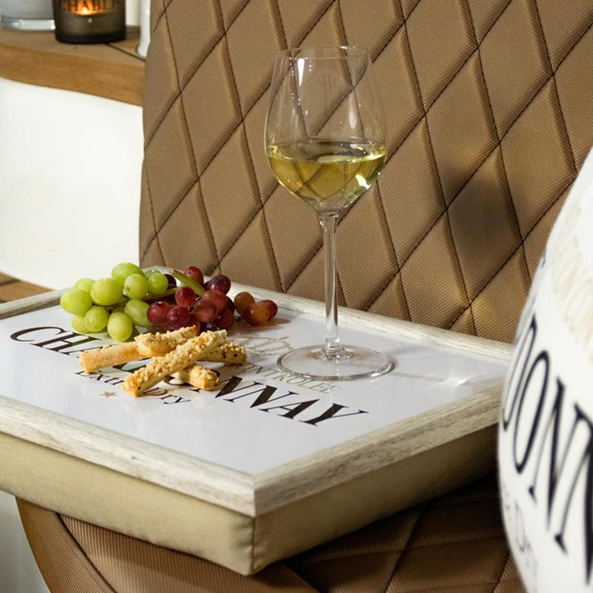 Mars more lap cushion chardonnay white 43x33x9cm