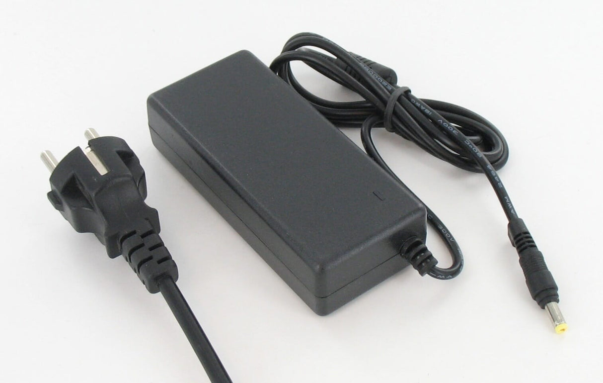 Blu-Basic Laptop Adapter 65W